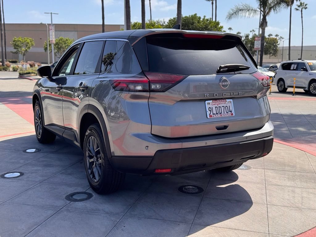 Certified 2024 Nissan Rogue S FWD image 6