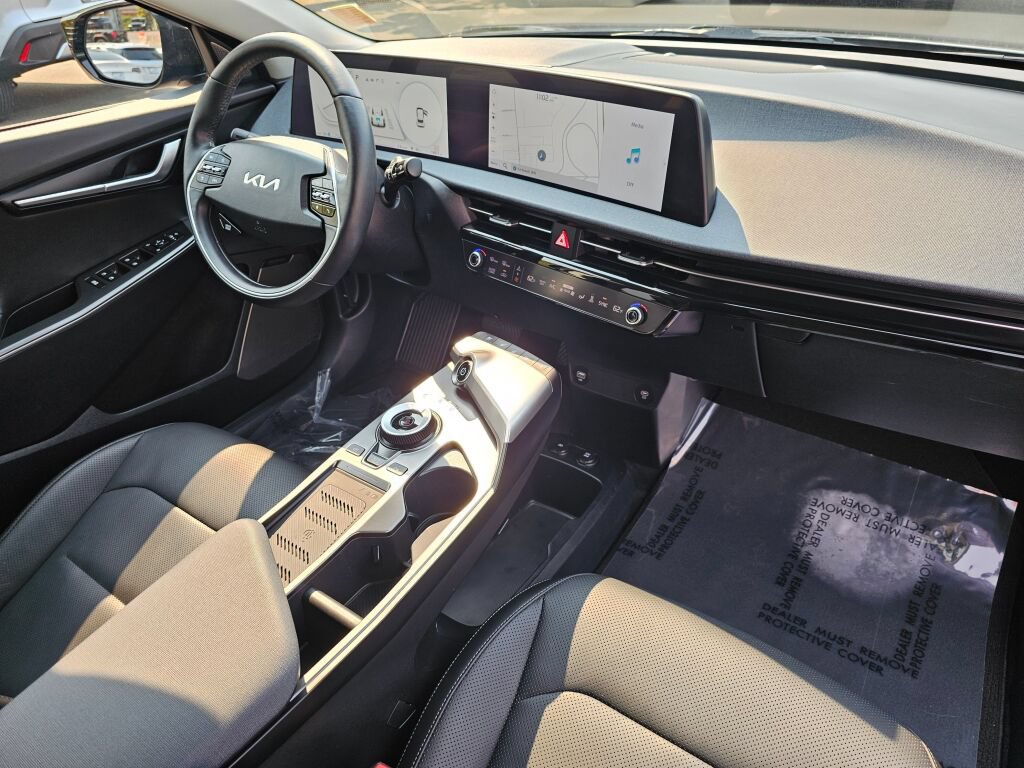 Certified 2024 Kia EV6 Wind AWD/4WD image 29