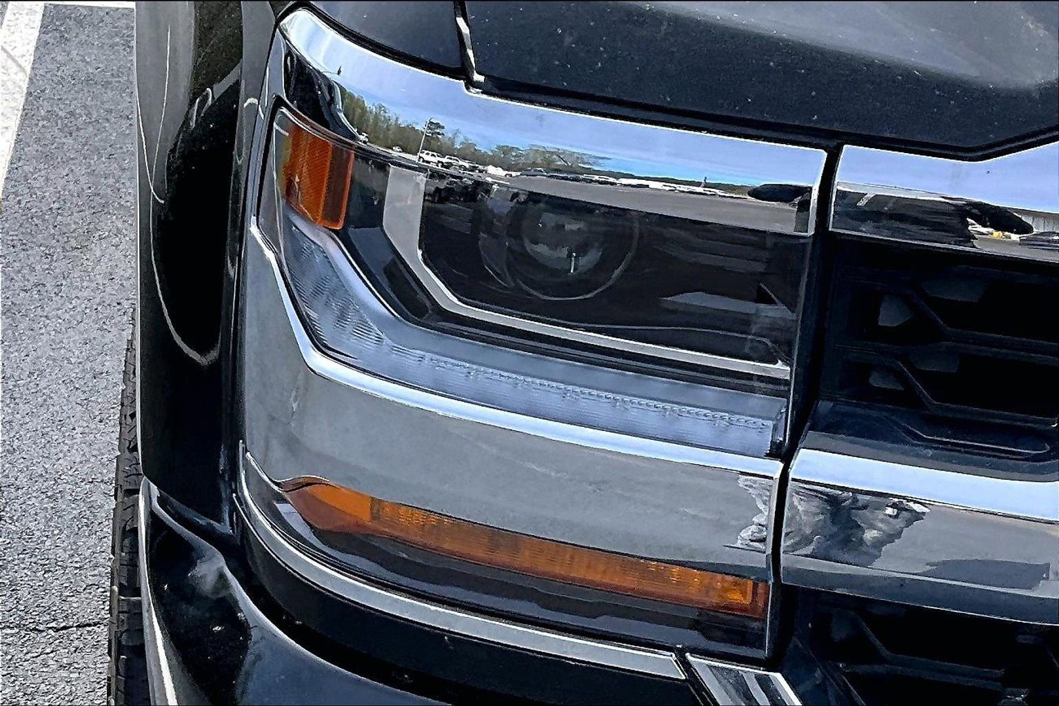 Used 2017 Chevrolet Silverado 1500 LT w/ Texas Edition image 31