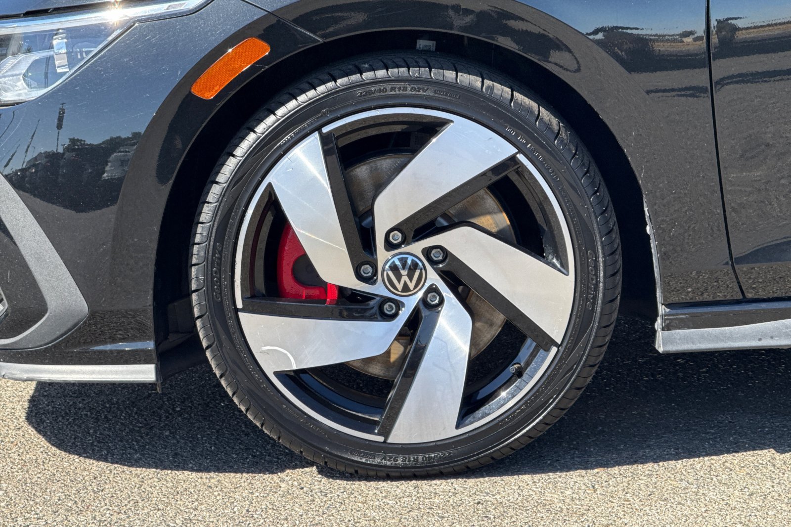 Used 2024 Volkswagen GTI S FWD image 33