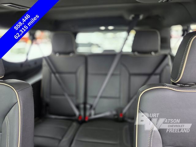 Used 2024 Chevrolet Suburban Premier w/ Premium Package 2 image 13