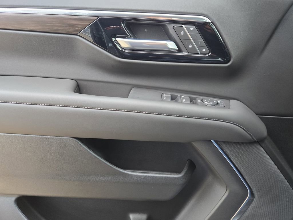 New 2026 Chevrolet Tahoe LT AWD/4WD image 12