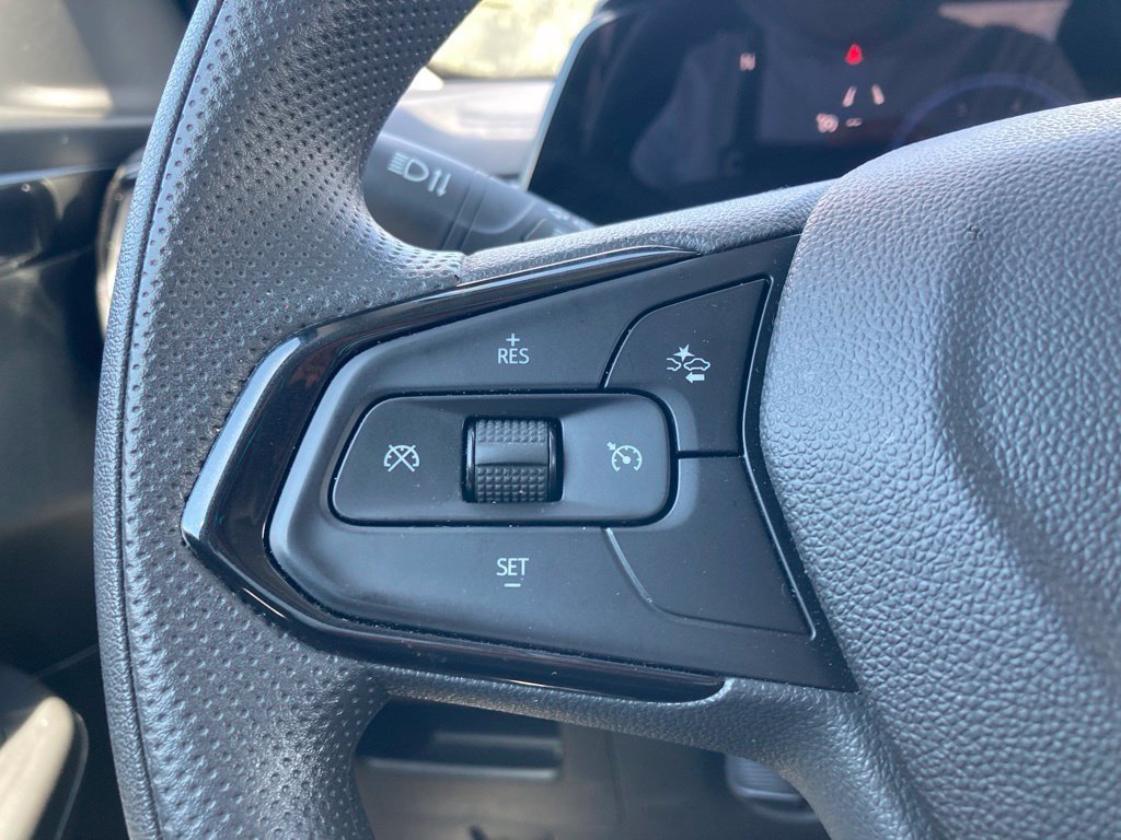 Used 2025 Chevrolet TrailBlazer LT FWD image 14