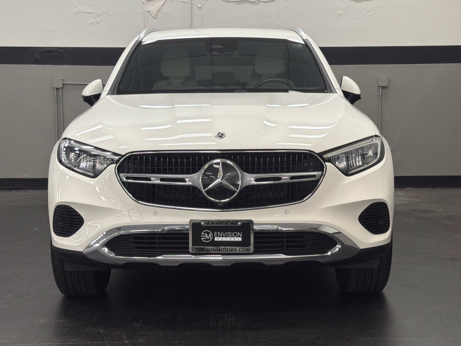 Certified 2026 Mercedes-Benz GLC 300 image 4