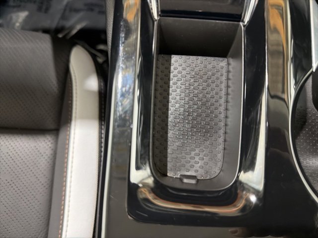 Used 2024 Buick Envision Sport Touring image 37