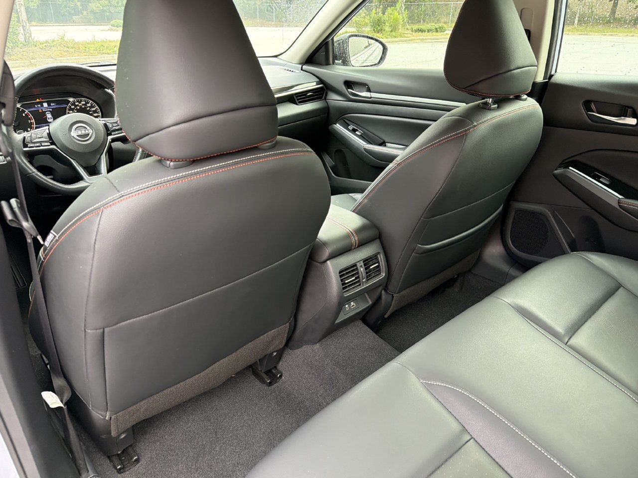 Certified 2024 Nissan Altima 2.0 SR FWD image 19