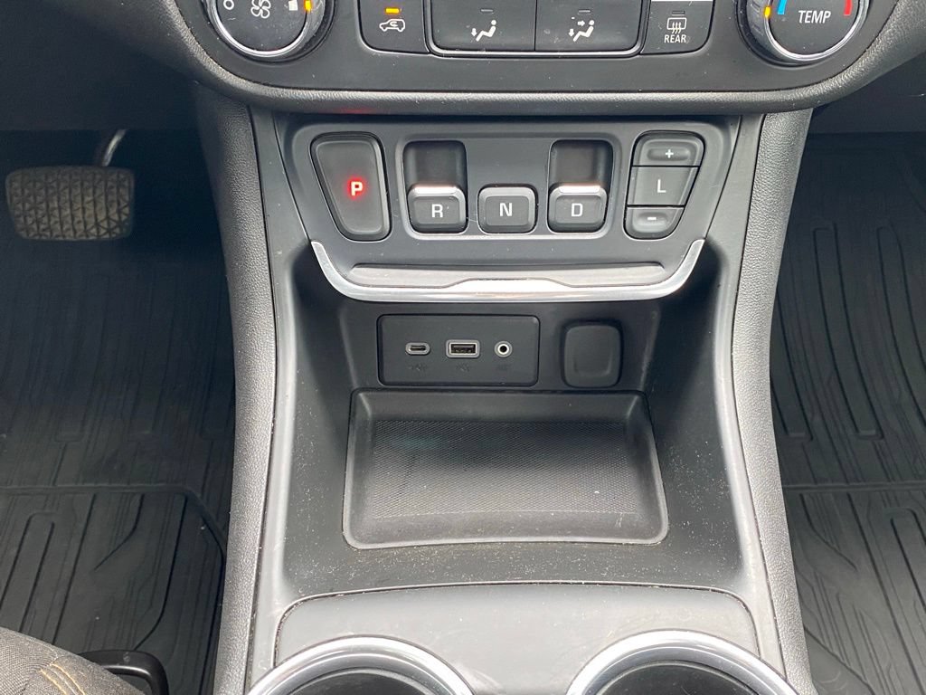 Used 2021 GMC Terrain SLE FWD image 18