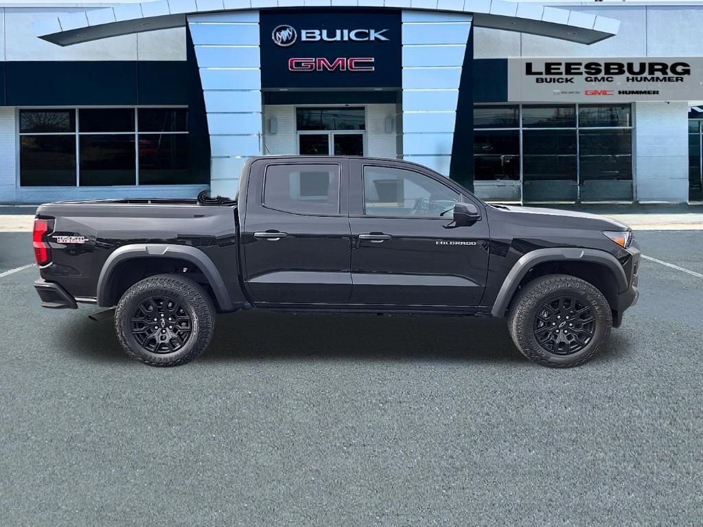 Used 2024 Chevrolet Colorado Trail Boss w/ Advanced Trailering Package image 8