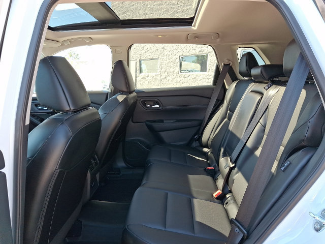 New 2026 Nissan Rogue Dark Armor AWD/4WD image 8