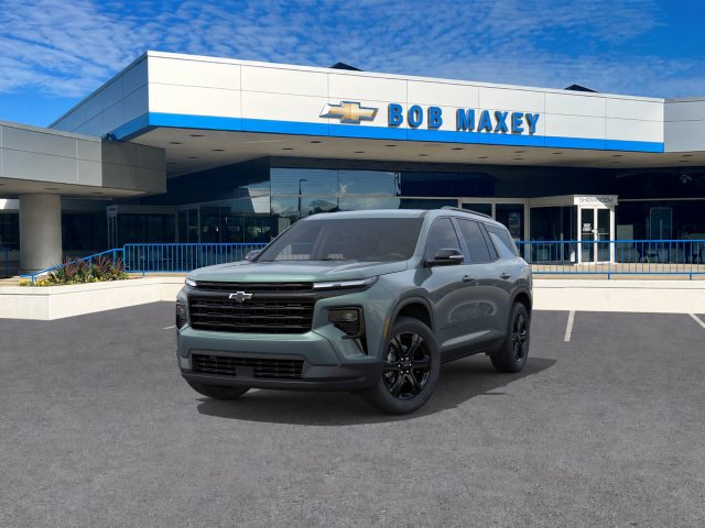 New 2027 Chevrolet Traverse LT w/ Midnight/Sport Edition FWD image 8