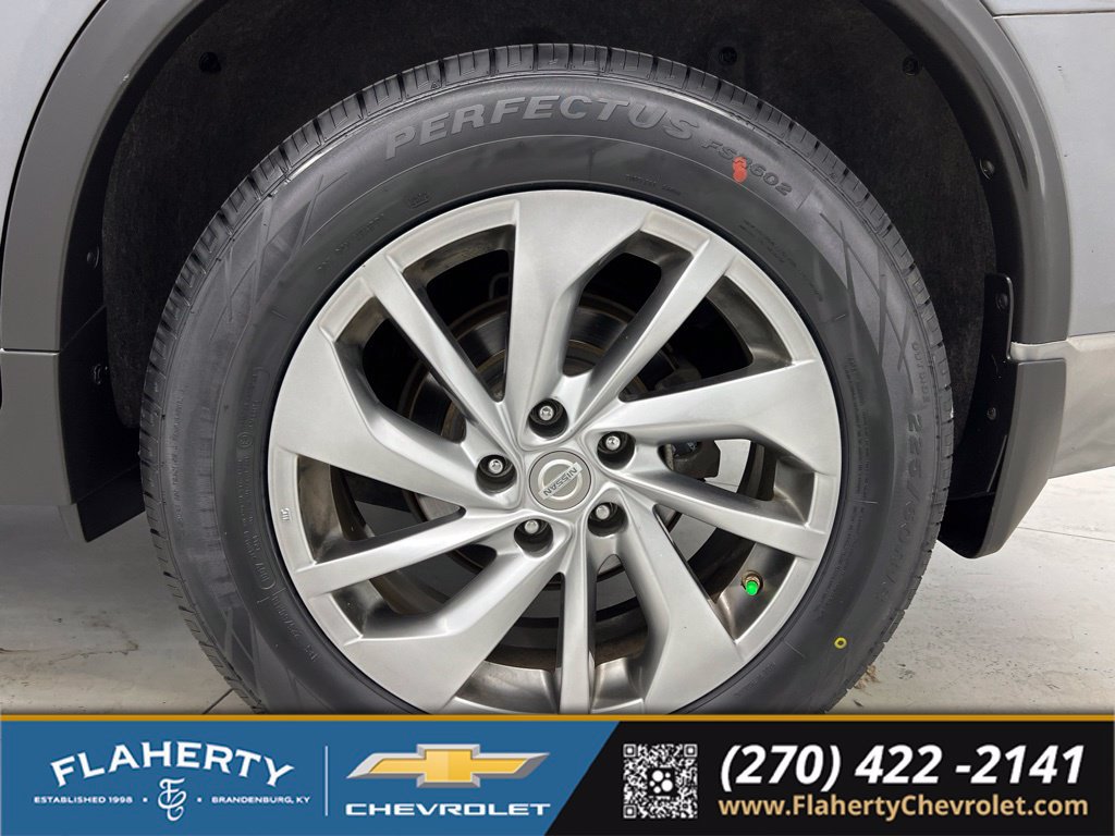 Used 2015 Nissan Rogue SL w/ SL Premium Package AWD/4WD image 19