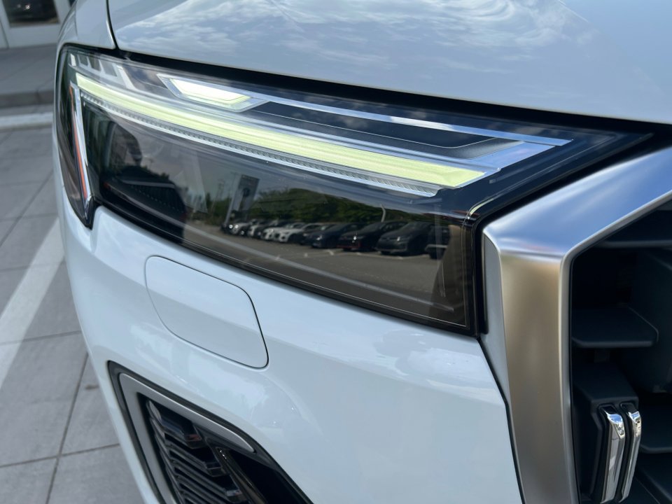 Used 2025 Audi Q7 2.0T Premium image 23