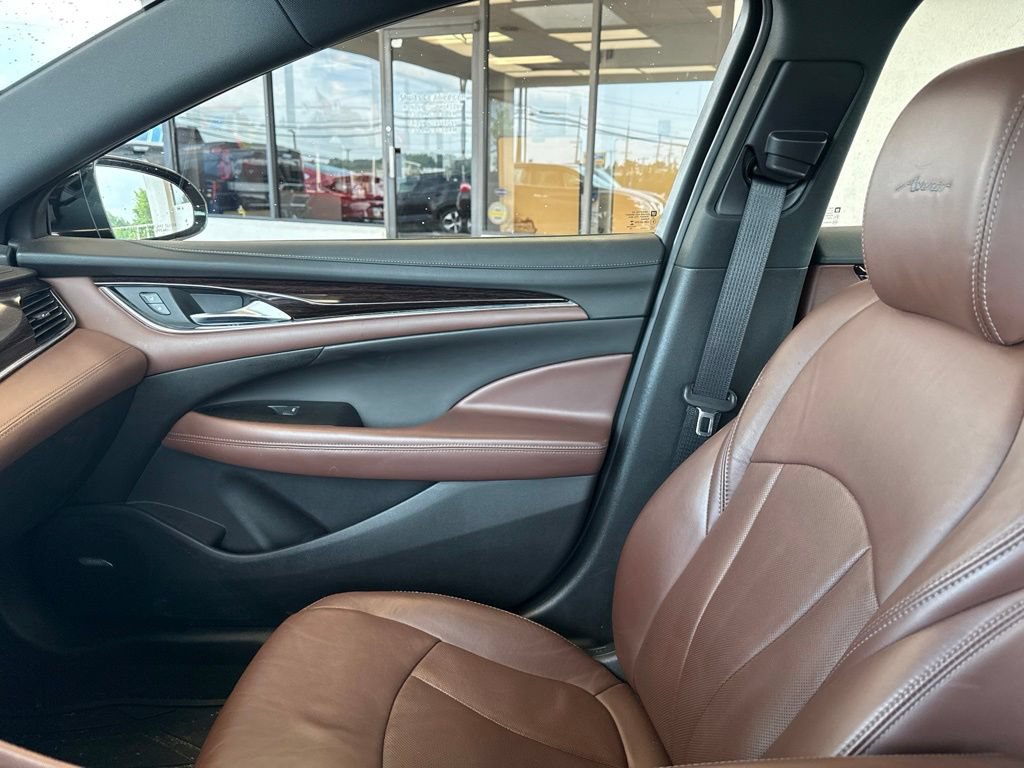 Used 2019 Buick LaCrosse Avenir w/ Driver Confidence Package II AWD/4WD image 27