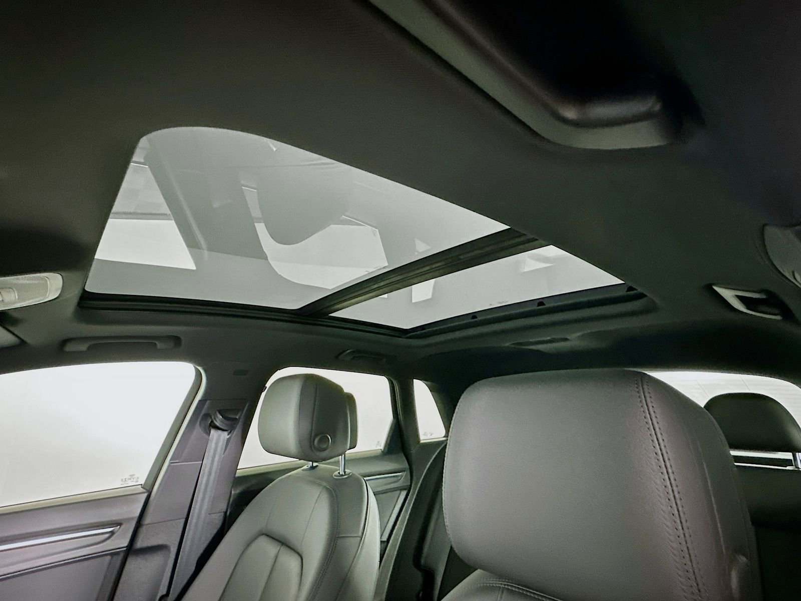 Used 2020 Audi Q3 2.0T Premium w/ Convenience Package image 22