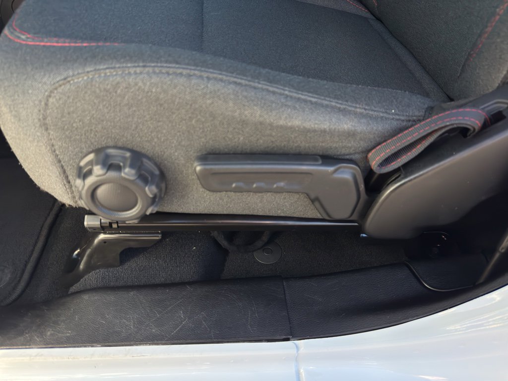 Used 2025 Jeep Wrangler Unlimited Rubicon image 17