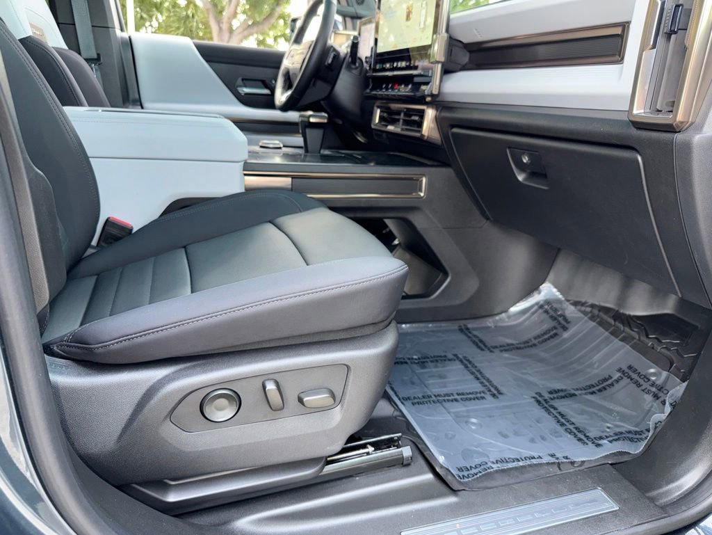 Used 2025 GMC Hummer EV 3X AWD/4WD image 24