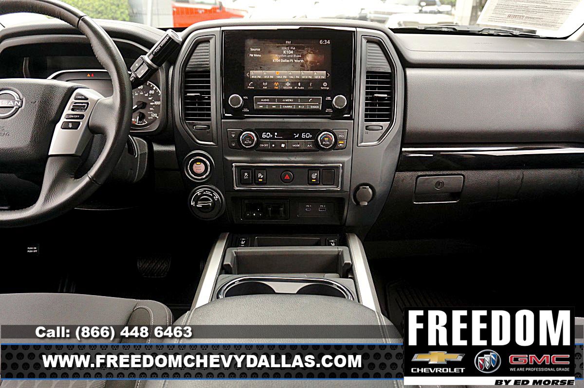 Used 2024 Nissan Titan SV w/ SV Convenience Package AWD/4WD image 15