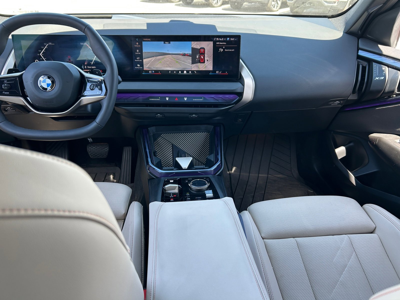 Used 2025 BMW X3 xDrive30i w/ Premium Package image 19