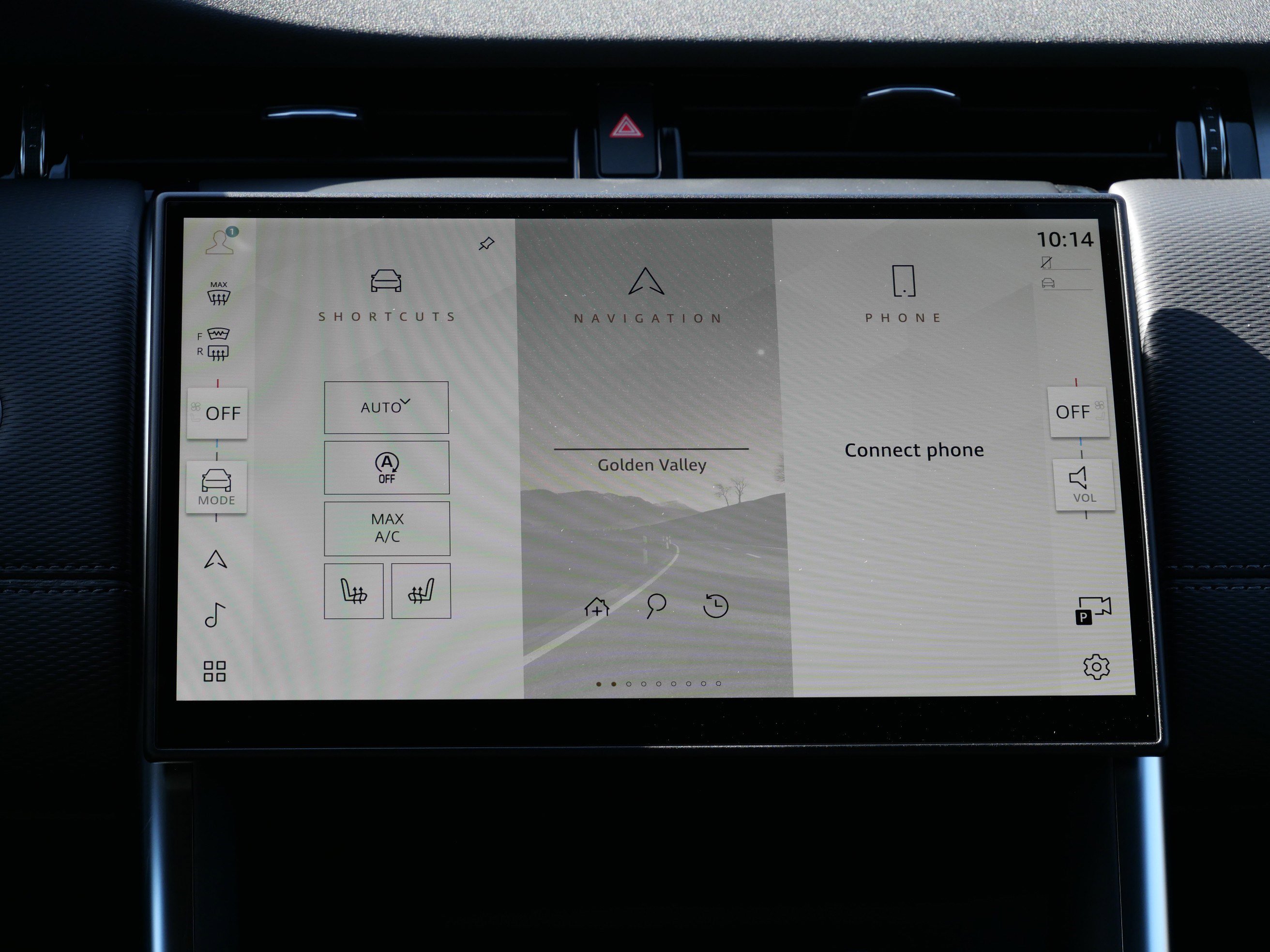 New 2026 Land Rover Discovery Sport Landmark AWD/4WD image 10