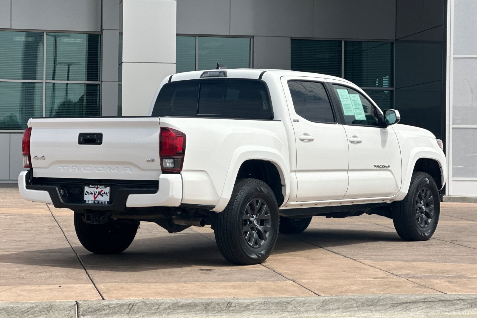 Certified 2023 Toyota Tacoma SR5 w/ Technology Package AWD/4WD image 4