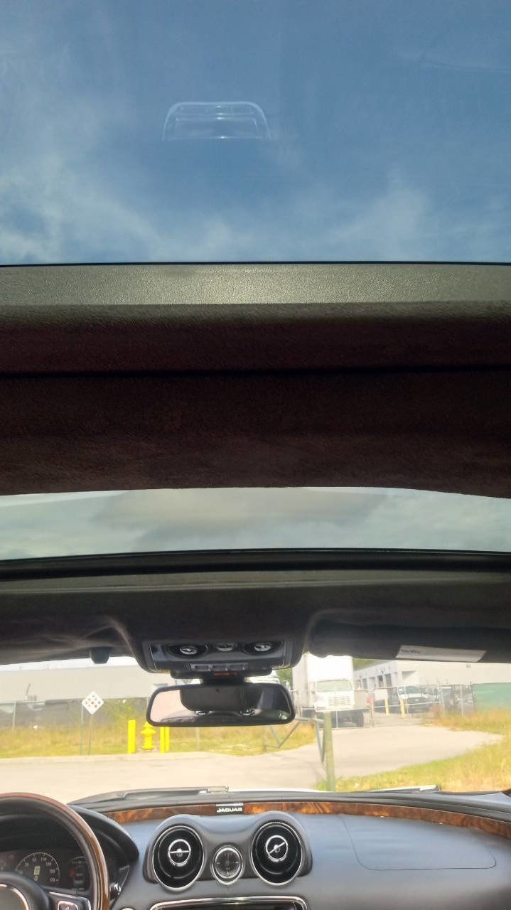 Used 2017 Jaguar XJ L Portfolio image 20