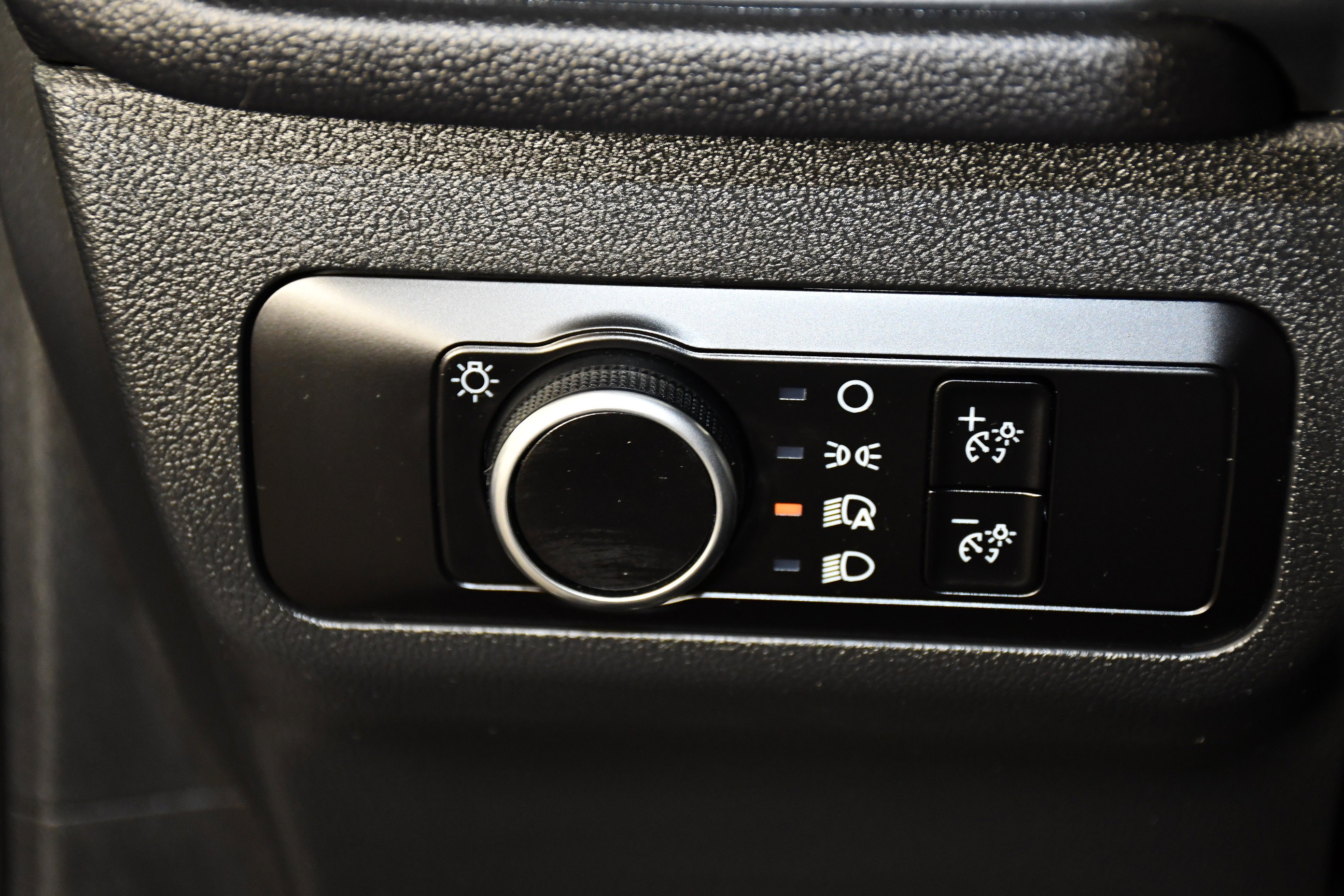 Used 2025 Ford Escape ST-Line image 33