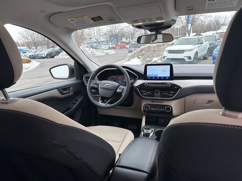Used 2022 Ford Escape SE w/ Convenience Package image 19