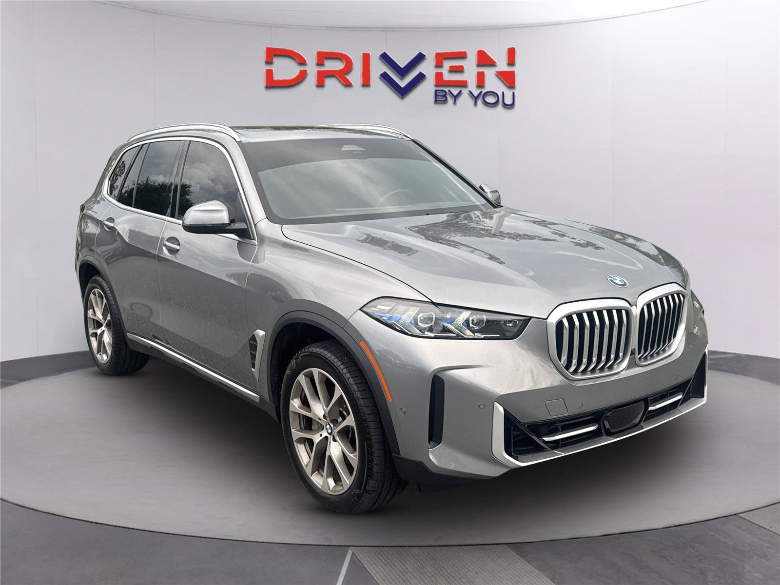 Used 2026 BMW X5 sDrive40i w/ Premium Package