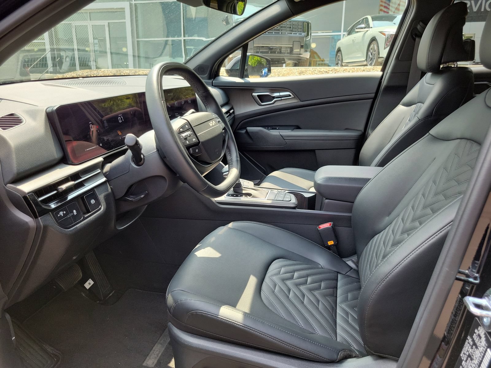 Certified 2026 Kia Sportage X-Line AWD/4WD image 9