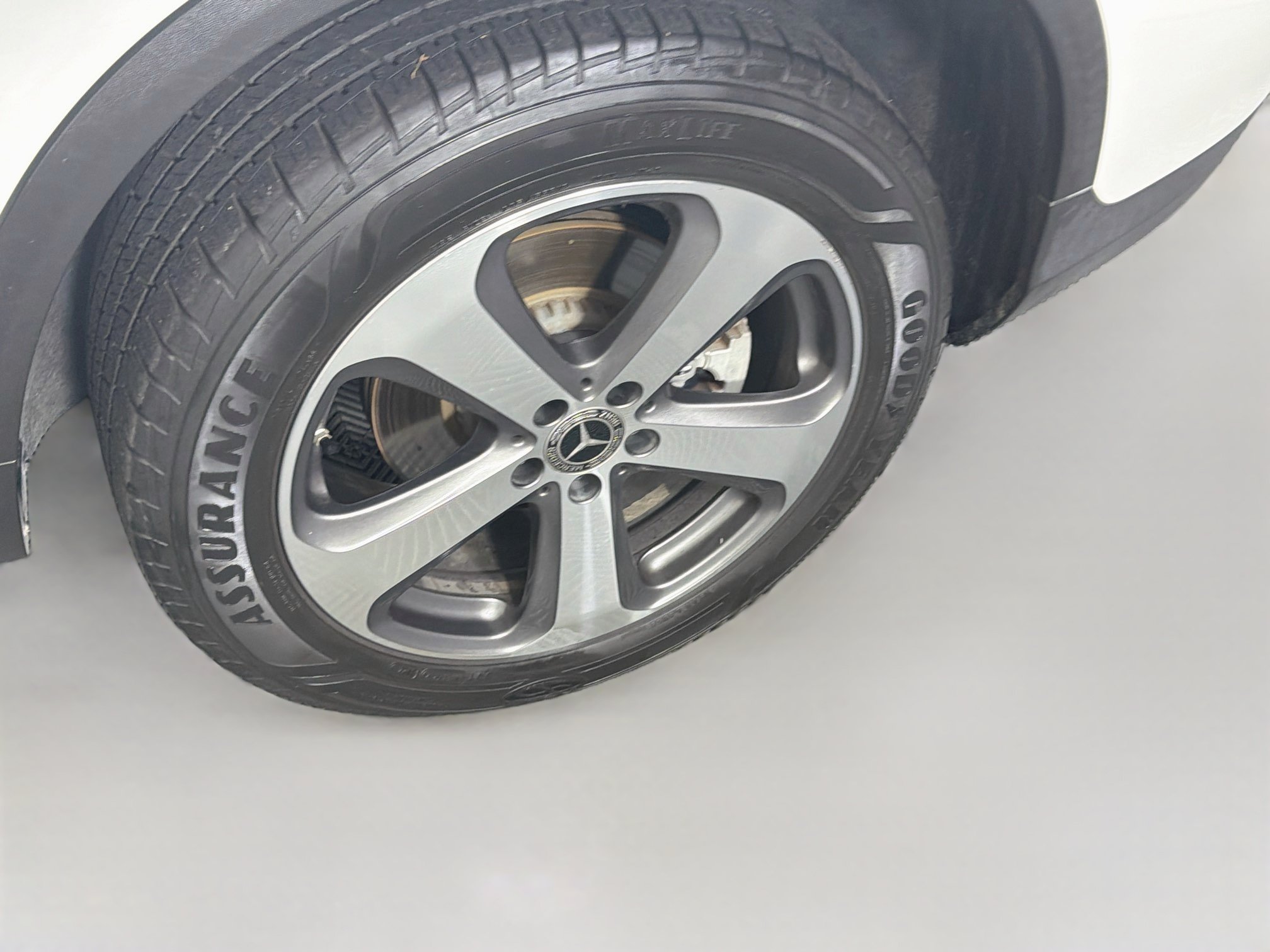 Used 2019 Mercedes-Benz GLC 300 4MATIC image 11