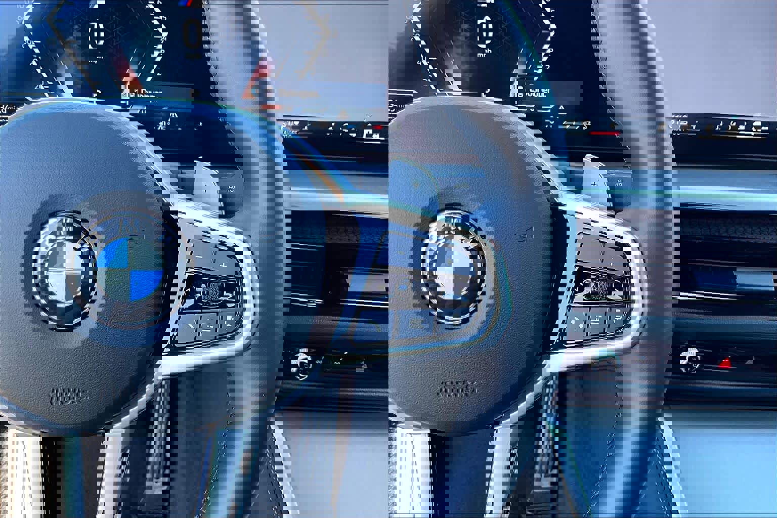 Used 2025 BMW 430i xDrive w/ M Sport Package image 23