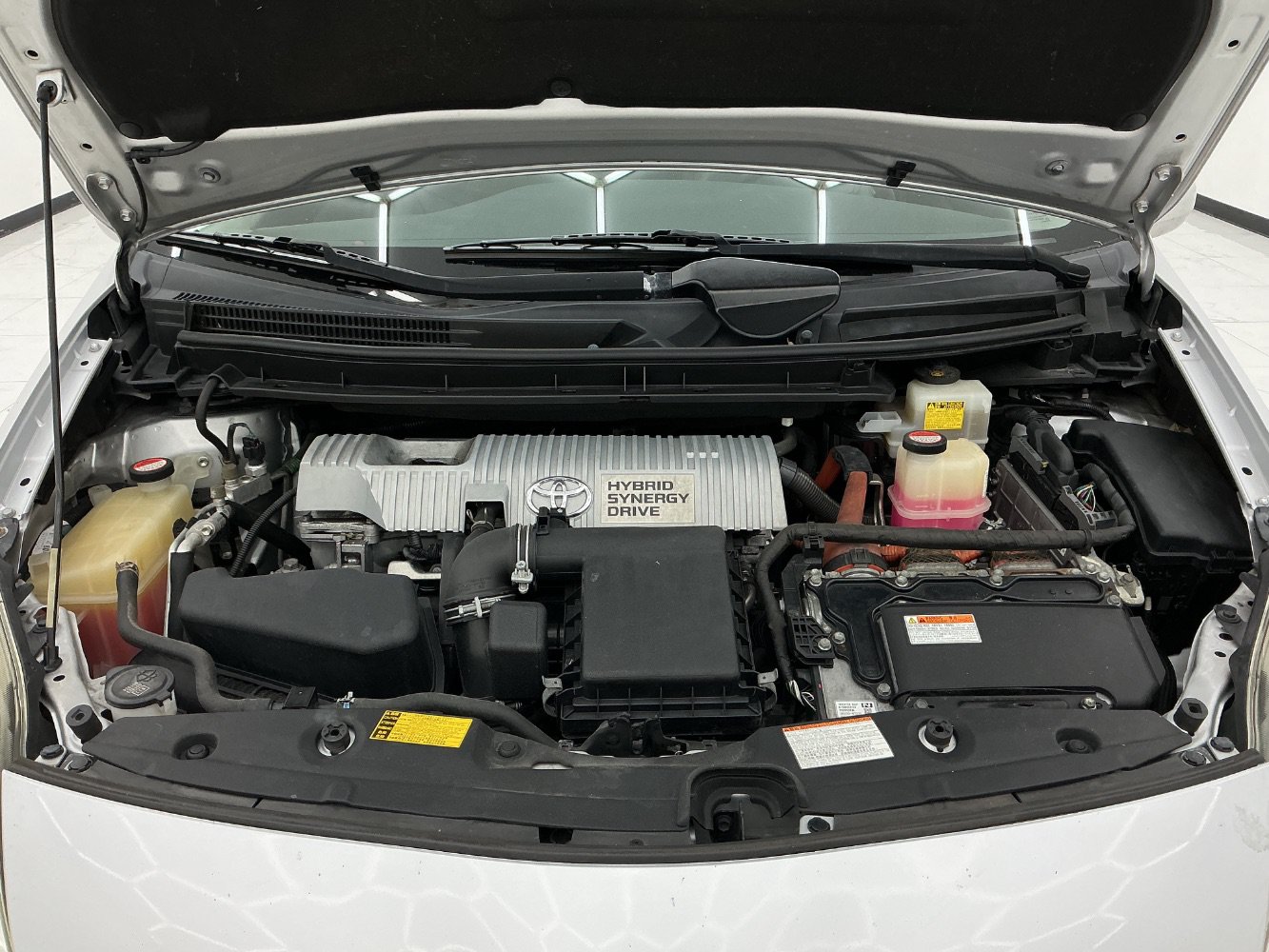 Used 2015 Toyota Prius Two FWD image 40