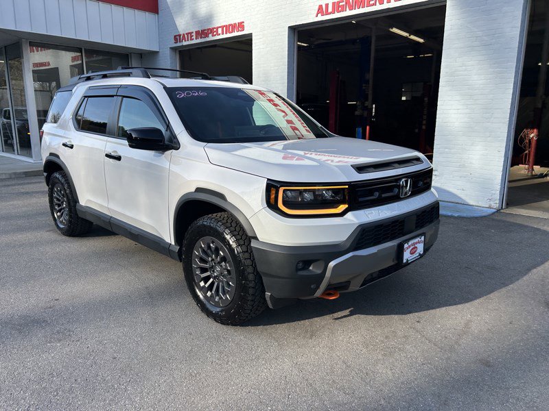 Used 2026 Honda Passport TrailSport image 2
