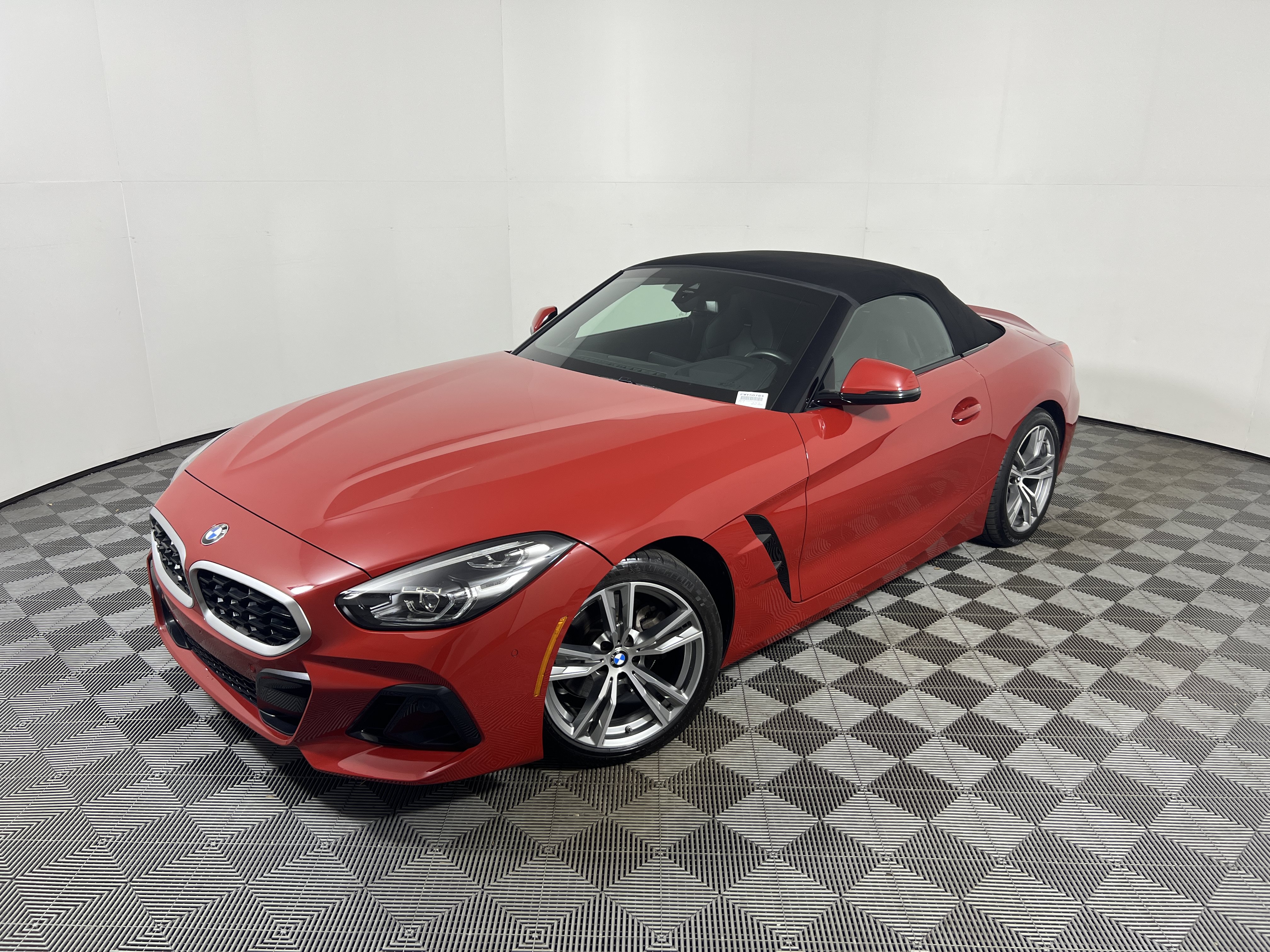 Used 2026 BMW Z4 sDrive30i RWD image 1