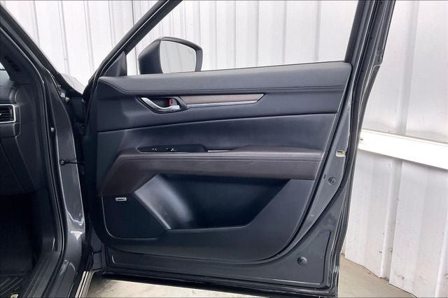 Used 2019 MAZDA CX-5 Signature AWD/4WD image 22