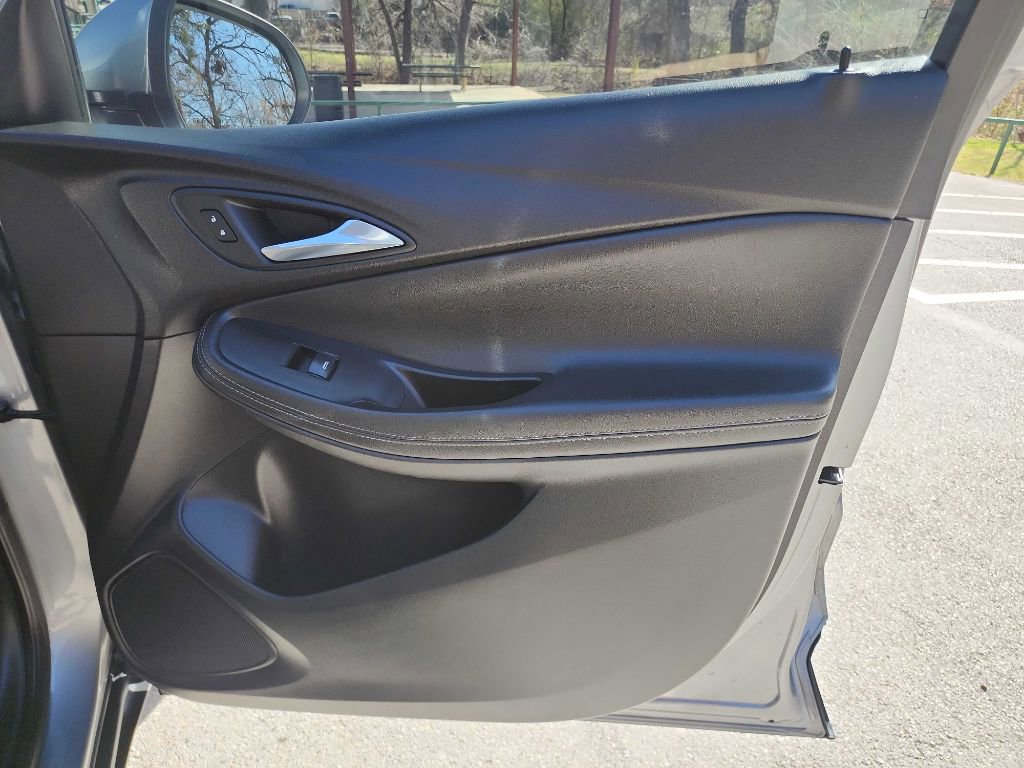 Used 2023 Buick Encore GX Select image 34