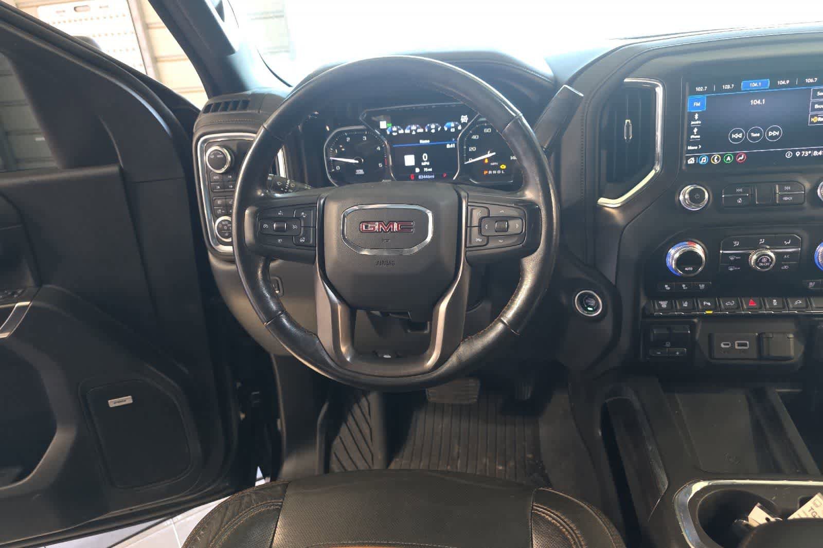 Used 2020 GMC Sierra 2500 AT4 w/ AT4 Premium Package AWD/4WD image 16