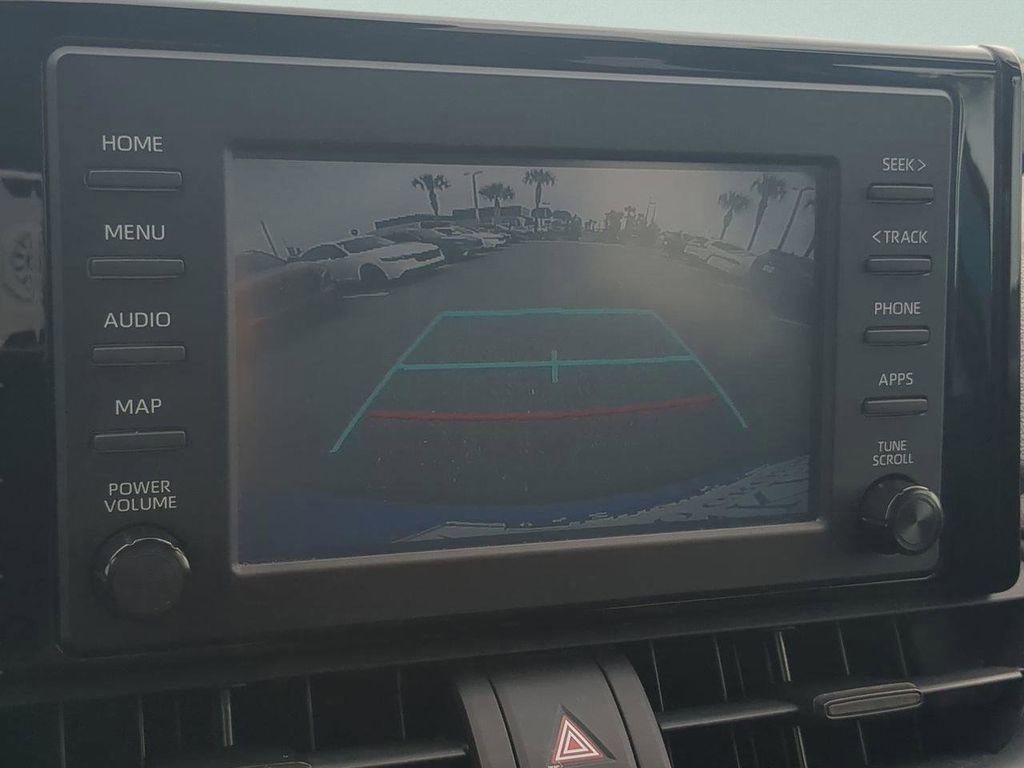 Used 2019 Toyota RAV4 LE image 20