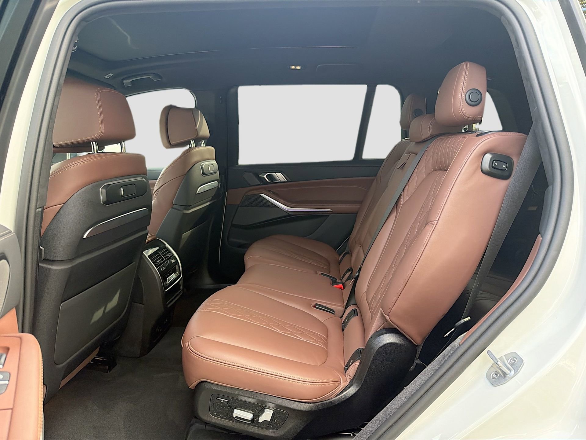 Certified 2026 BMW X7 M60i image 22