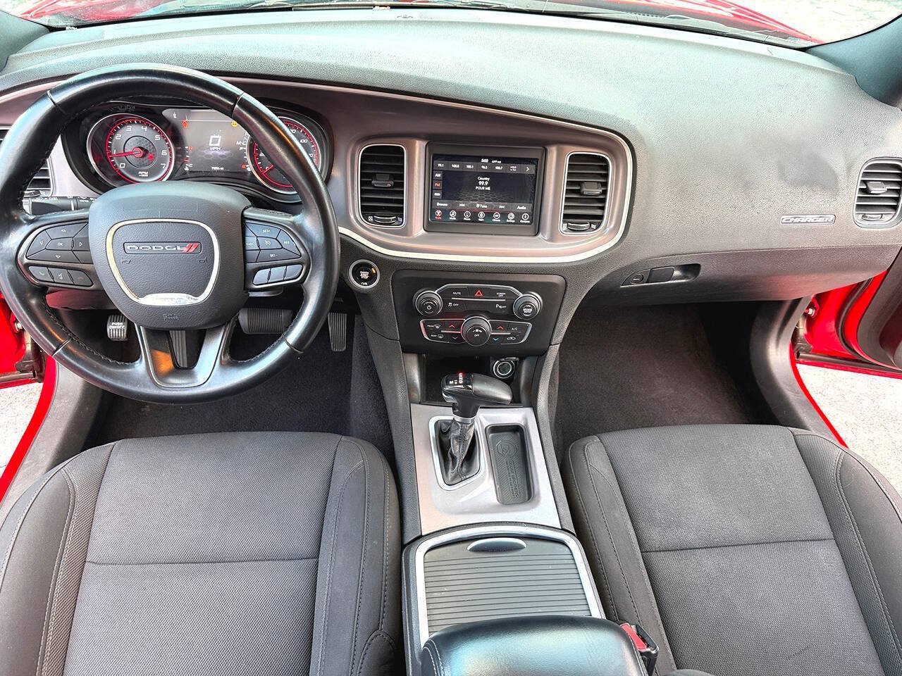 Used 2022 Dodge Charger SXT RWD image 28