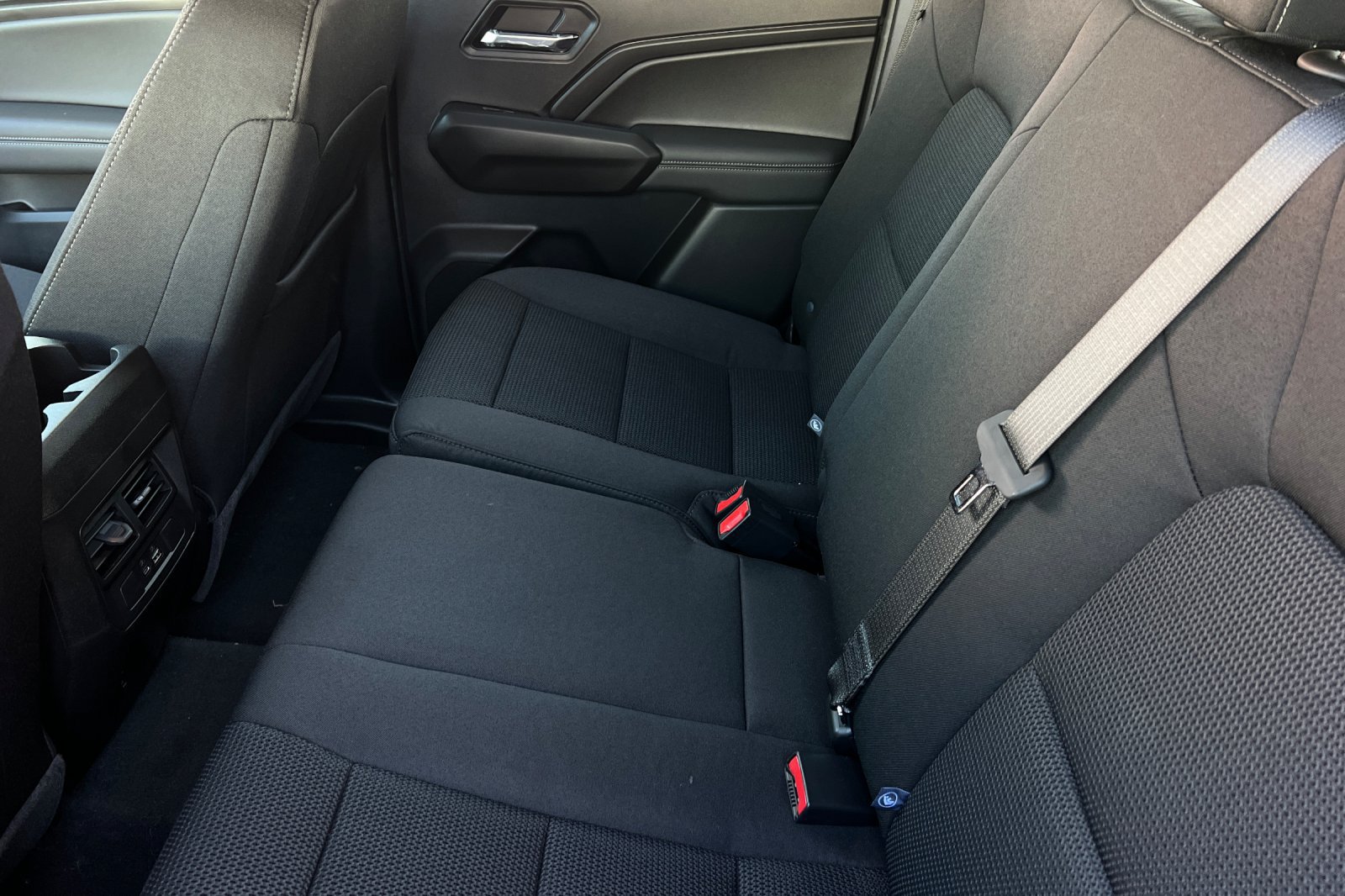 New 2026 GMC Canyon Elevation w/ Convenience Package RWD image 11