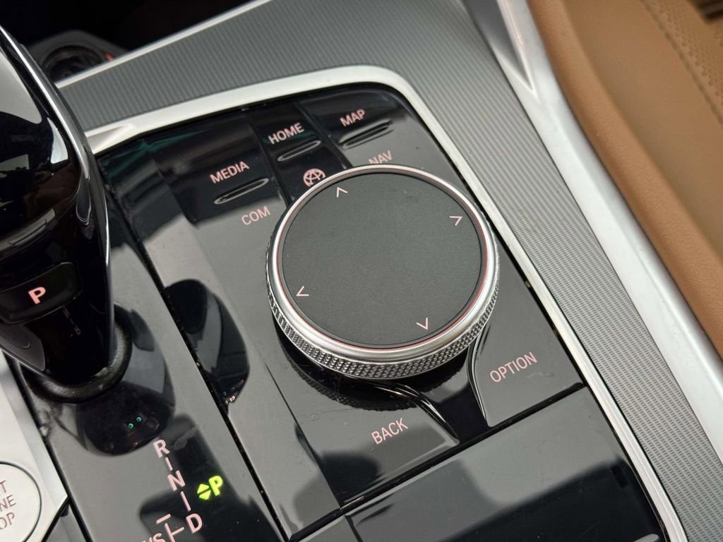 Used 2023 BMW X6 xDrive40i image 30