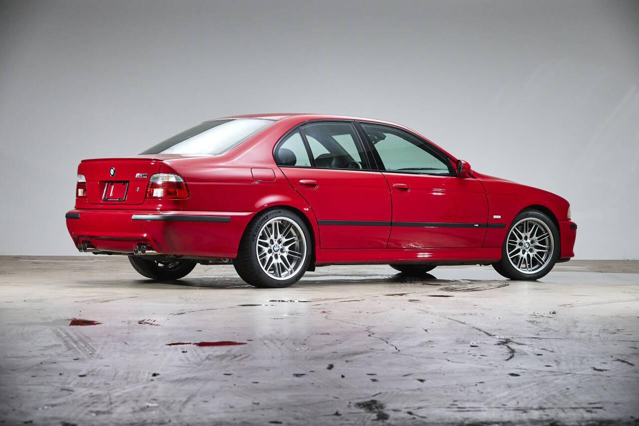 Used 2001 BMW M5 RWD image 5