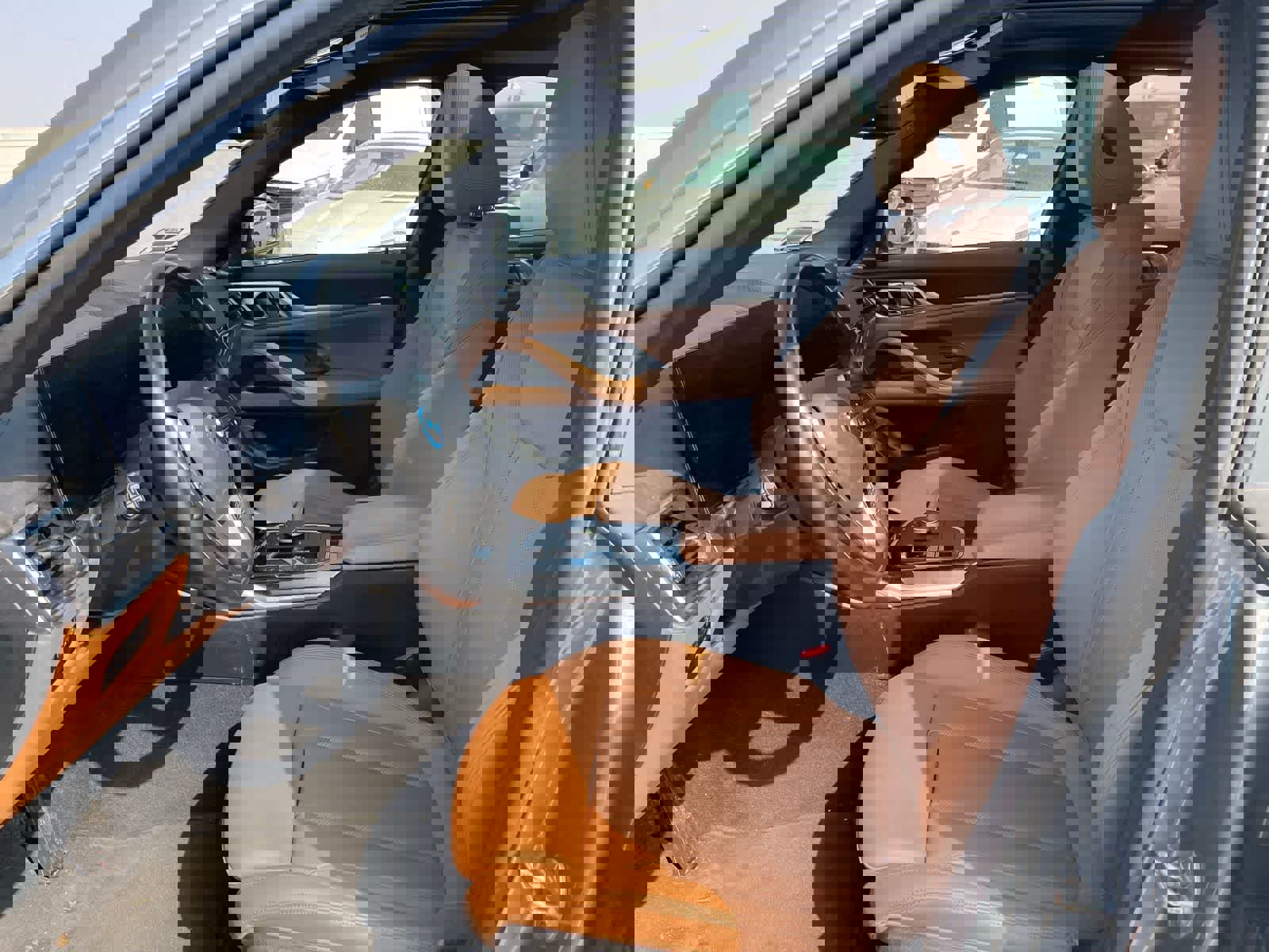 Used 2024 BMW i4 eDrive35 w/ Convenience Package image 7