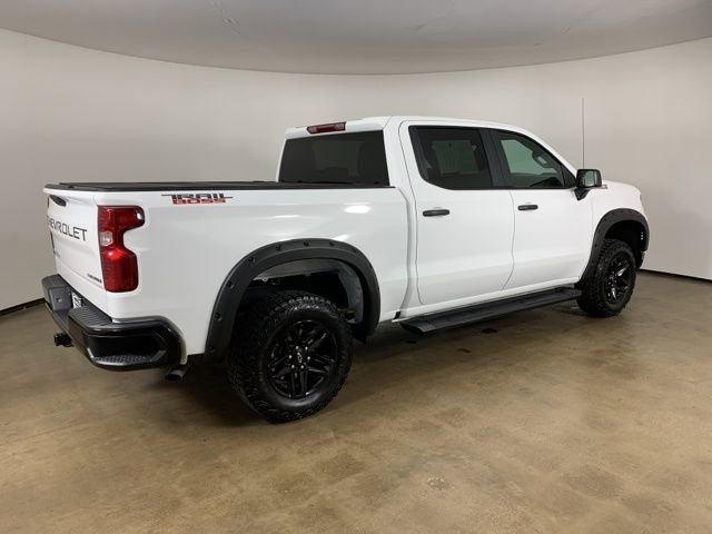 Used 2025 Chevrolet Silverado 1500 Custom Trail Boss AWD/4WD image 8