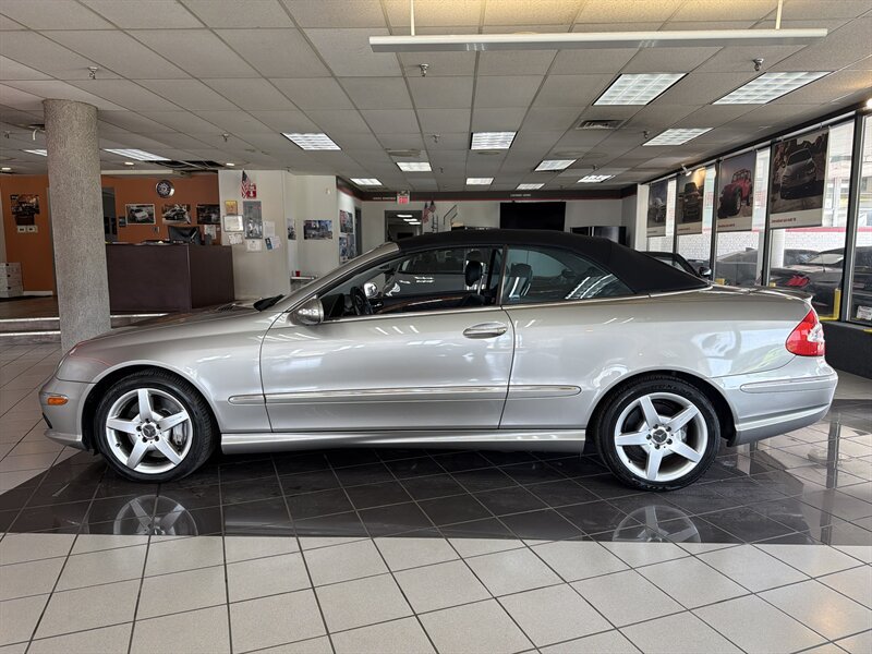 Used 2005 Mercedes-Benz CLK 500 Cabriolet image 2