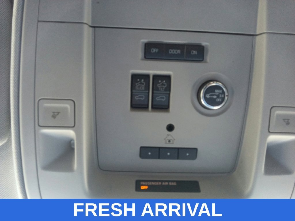 Used 2019 Chevrolet Suburban LT AWD/4WD image 30