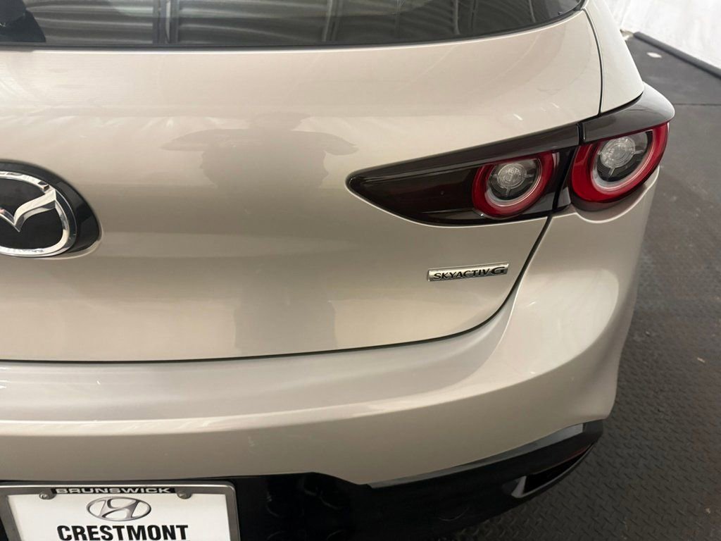 Used 2025 MAZDA MAZDA3 s image 11