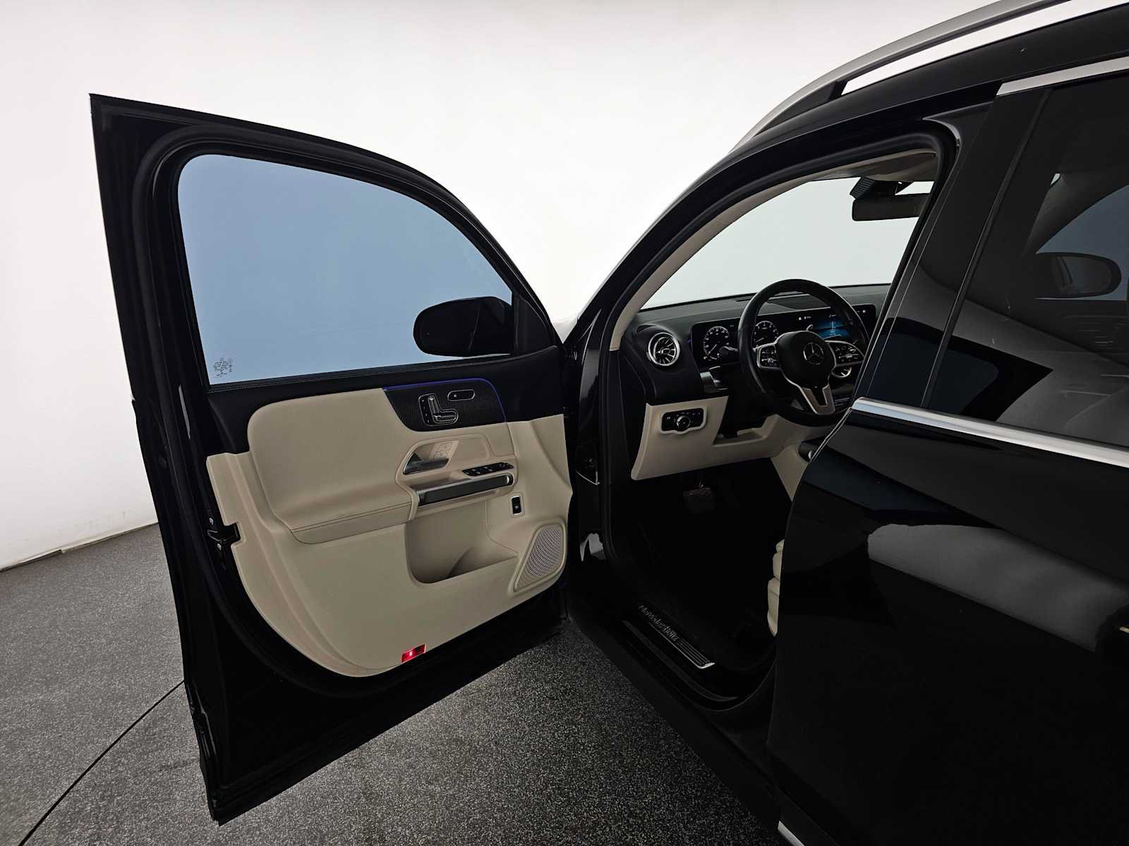 Certified 2020 Mercedes-Benz GLB 250 image 19