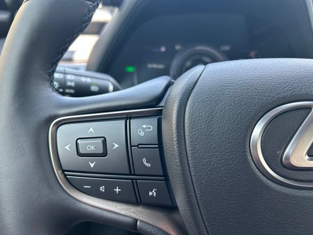 Certified 2023 Lexus UX 250h FWD w/ Accessory Package (Z1) image 20